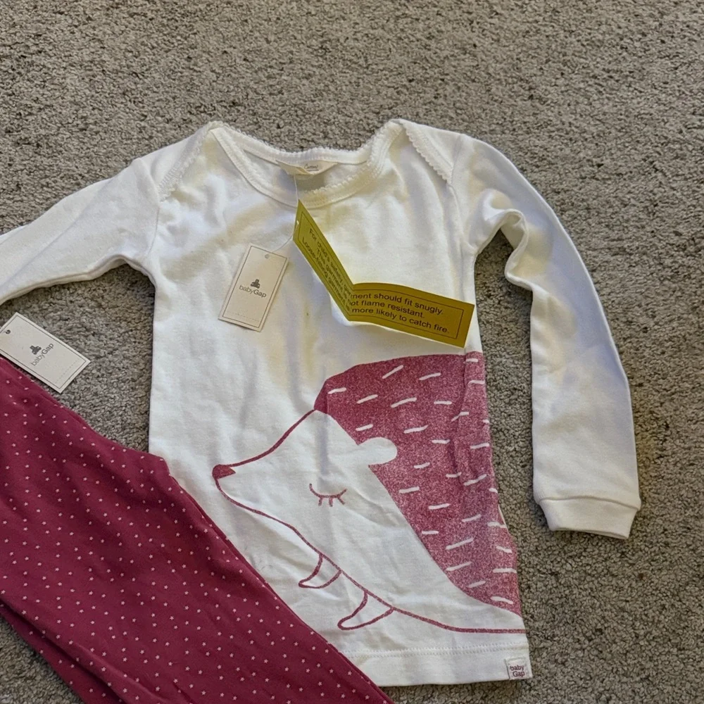 GAP Kids Hedgehog Pajama Set - White and Pink